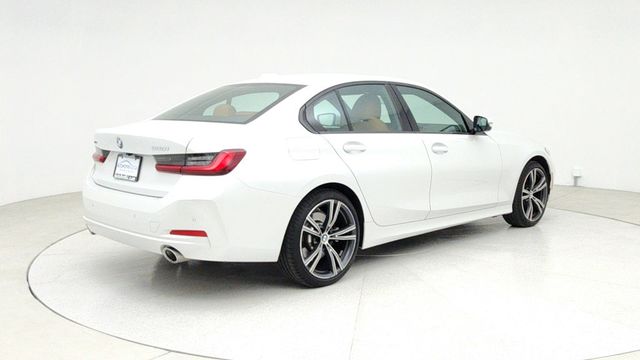 2023 BMW 3 Series 330i xDrive Sedan with Driving Assistance Package & 19'' Wheels - 22942094 - 4