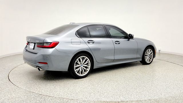 2023 BMW 3 Series 330i xDrive Sedan w/ Premium & Driving Assistance Pkgs - 23021570 - 4