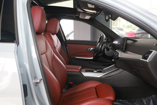 2023 BMW 3 Series M340i xDrive - 22986104 - 16