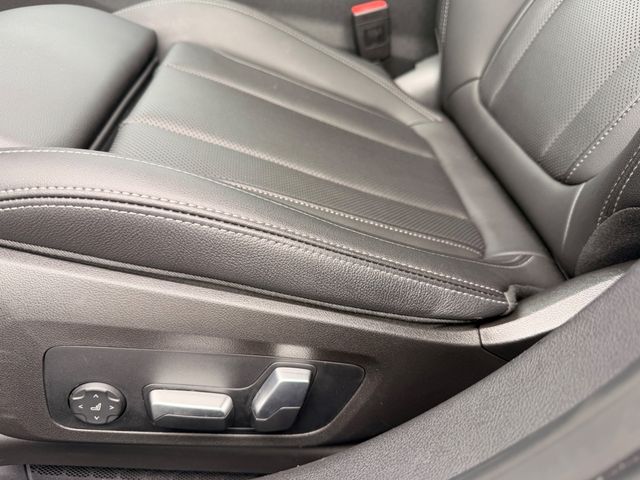 2023 BMW 3 Series M340i xDrive - 23091064 - 3