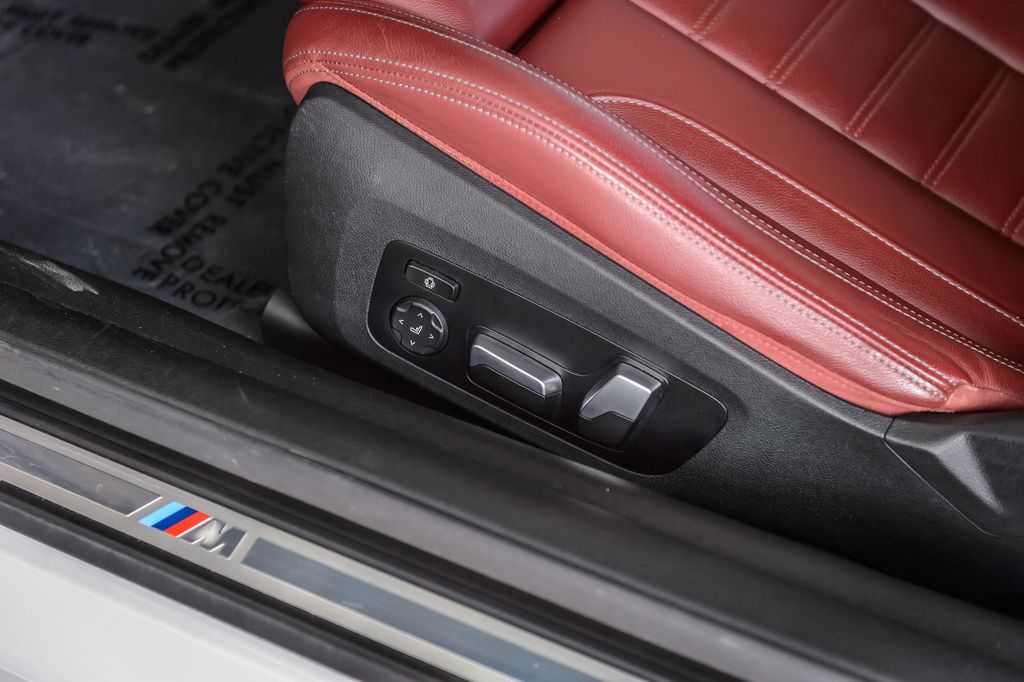 2023 BMW 4 Series M440i CONVERTIBLE - WHITE ON RED - NAV CARPLAY M SPORT GORGEOUS - 22984376 - 37