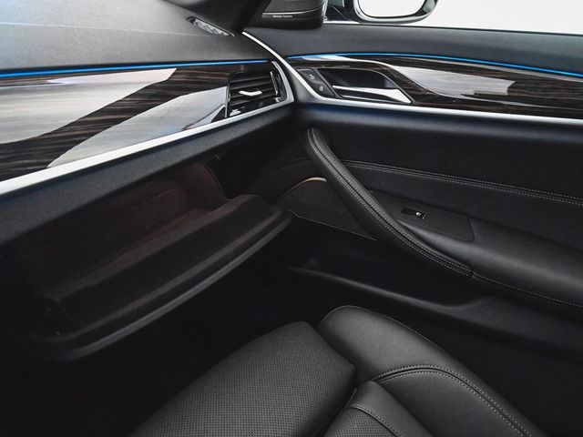 2023 BMW 5 Series 530e iPerformance - 22972464 - 17