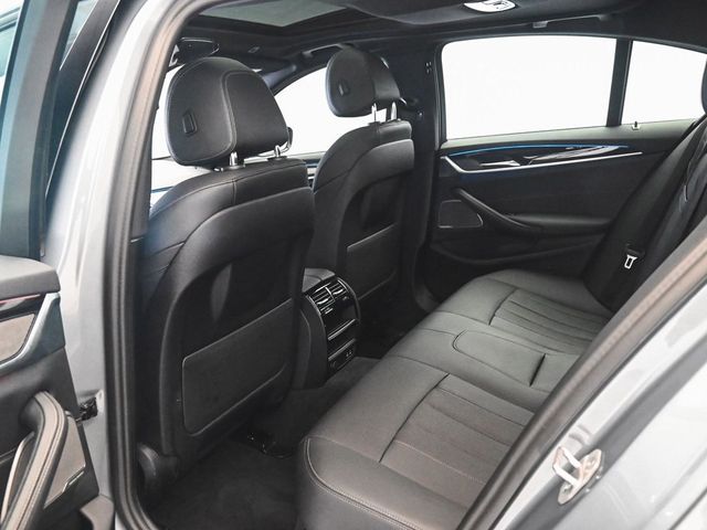 2023 BMW 5 Series 530e iPerformance - 22972464 - 34