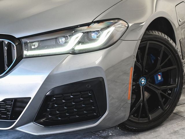 2023 BMW 5 Series 530e iPerformance - 22972464 - 43