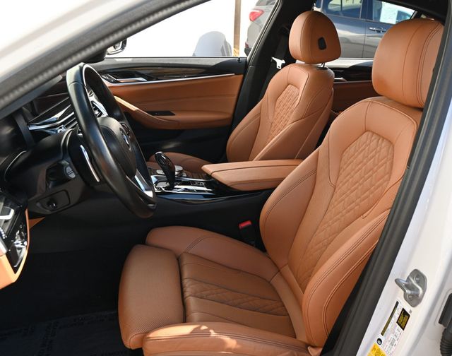 2023 BMW 5 Series 530e Plug-In Hybrid - 23099069 - 15
