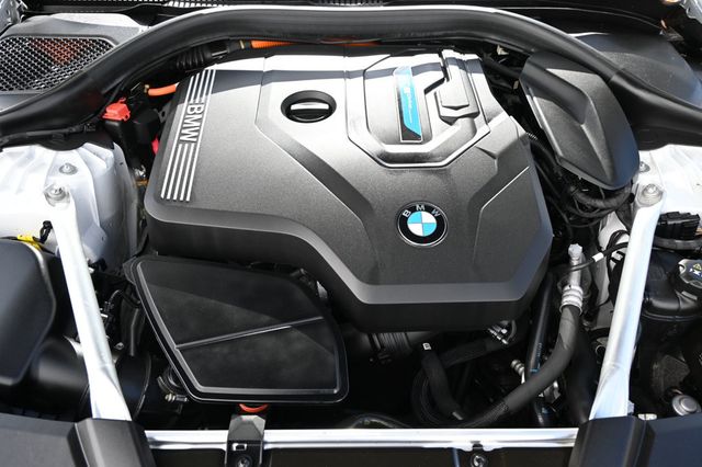 2023 BMW 5 Series 530e Plug-In Hybrid - 23099069 - 21