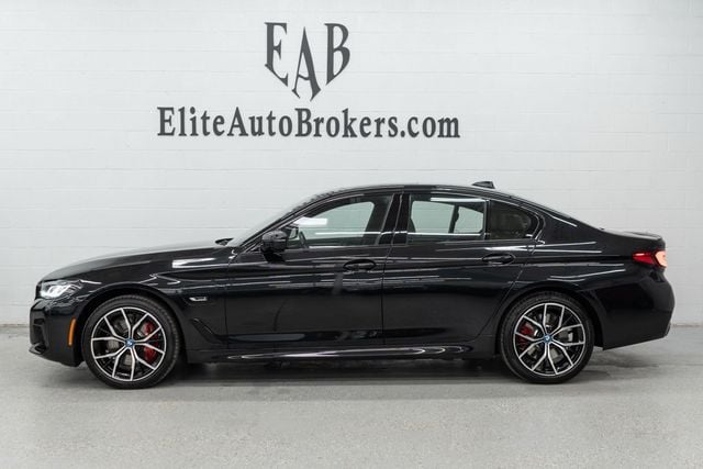 2023 BMW 5 Series 530e xDrive Plug-In Hybrid - 22967991 - 1