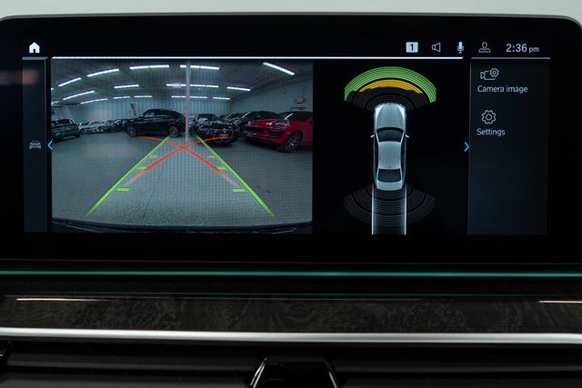 2023 BMW 5 Series 530e xDrive Plug-In Hybrid - 22967991 - 25