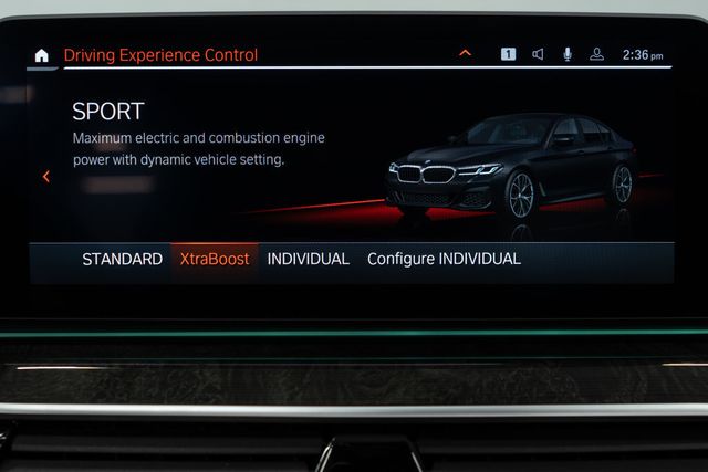 2023 BMW 5 Series 530e xDrive Plug-In Hybrid - 22967991 - 27