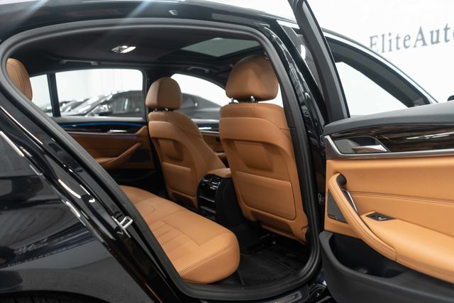 2023 BMW 5 Series 530e xDrive Plug-In Hybrid - 22972880 - 11