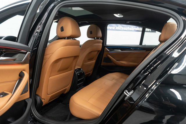 2023 BMW 5 Series 530e xDrive Plug-In Hybrid - 22972880 - 33