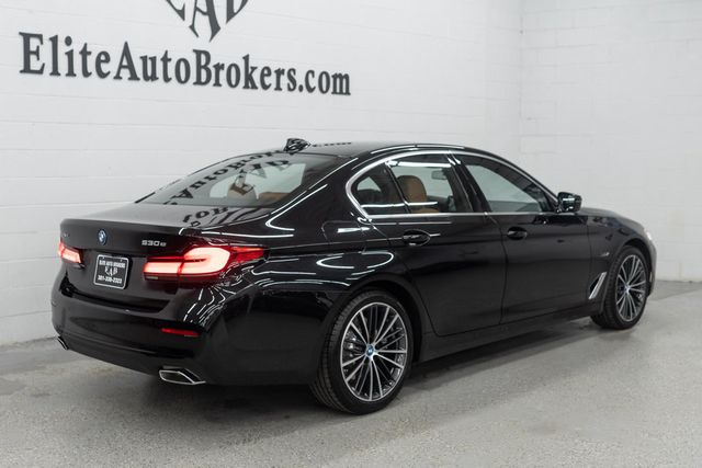 2023 BMW 5 Series 530e xDrive Plug-In Hybrid - 22972880 - 42