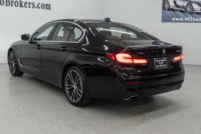 2023 BMW 5 Series 530e xDrive Plug-In Hybrid - 22972880 - 43