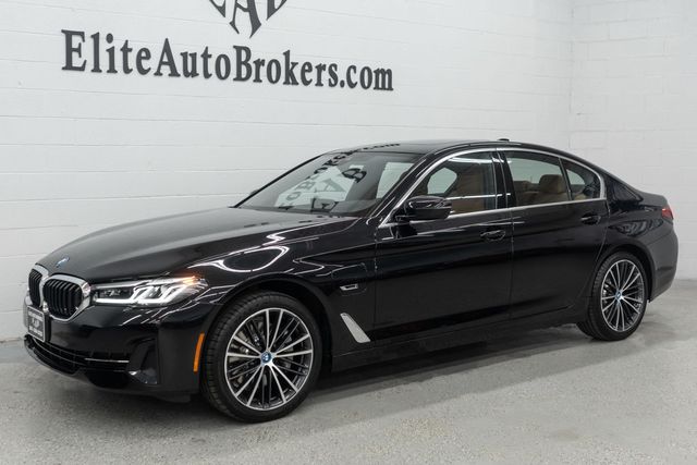 2023 BMW 5 Series 530e xDrive Plug-In Hybrid - 22972880 - 44