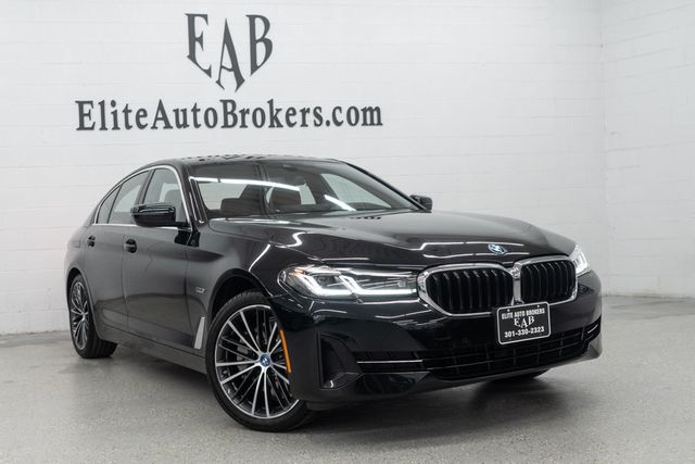 2023 BMW 5 Series 530e xDrive Plug-In Hybrid - 22972880 - 55