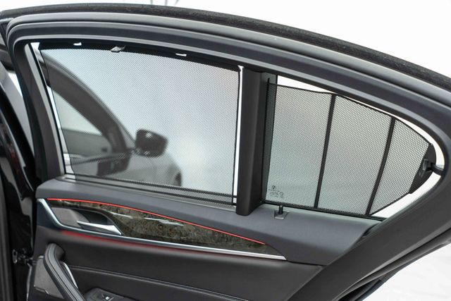 2023 BMW 5 Series 530e xDrive Plug-In Hybrid - 22976218 - 13