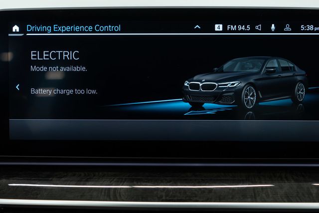 2023 BMW 5 Series 530e xDrive Plug-In Hybrid - 22976218 - 29