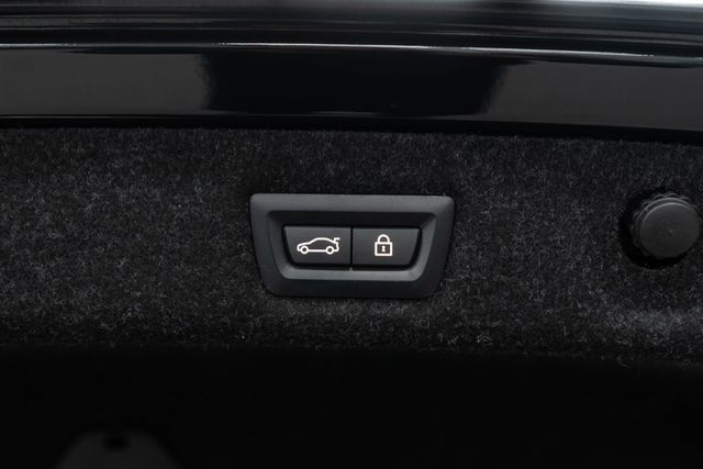 2023 BMW 5 Series 530e xDrive Plug-In Hybrid - 22976218 - 39