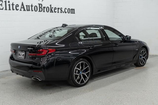 2023 BMW 5 Series 530e xDrive Plug-In Hybrid - 22976218 - 5