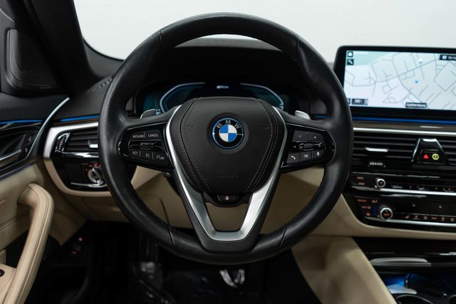 2023 BMW 5 Series 530e xDrive Plug-In Hybrid - 22994282 - 14