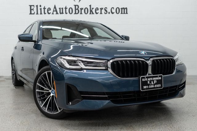 2023 BMW 5 Series 530e xDrive Plug-In Hybrid - 22994282 - 43
