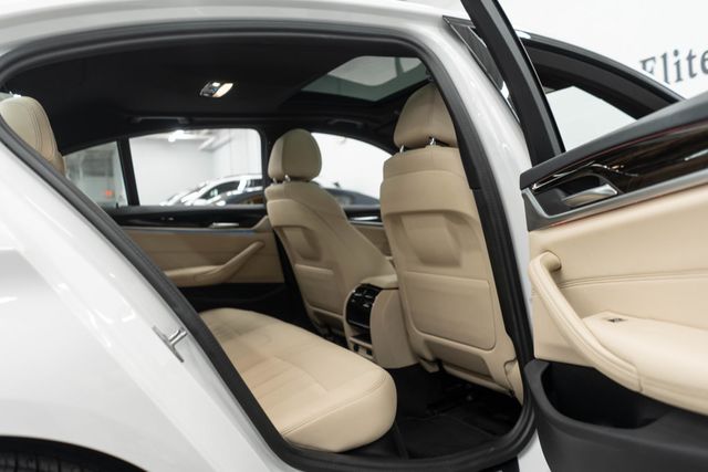 2023 BMW 5 Series 530e xDrive Plug-In Hybrid - 23004688 - 13