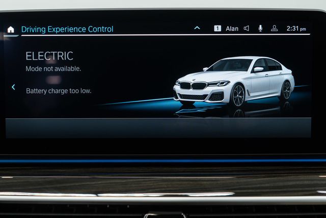 2023 BMW 5 Series 530e xDrive Plug-In Hybrid - 23004688 - 27