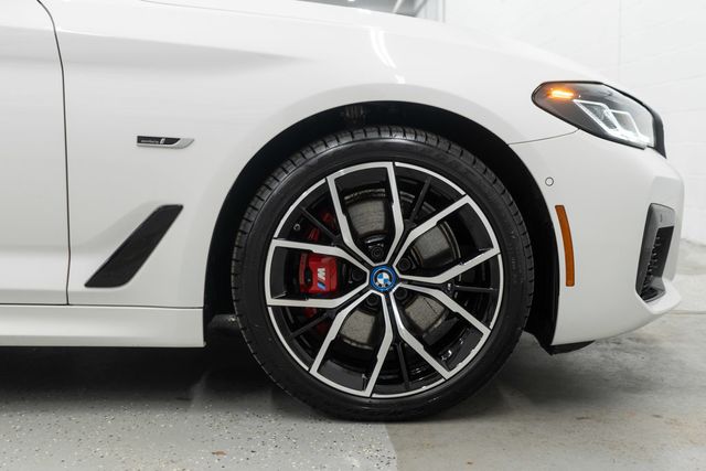 2023 BMW 5 Series 530e xDrive Plug-In Hybrid - 23004688 - 42