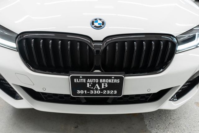 2023 BMW 5 Series 530e xDrive Plug-In Hybrid - 23004688 - 46
