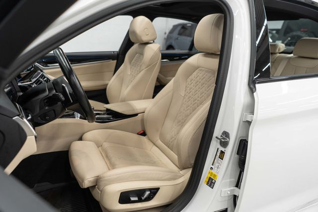 2023 BMW 5 Series 530e xDrive Plug-In Hybrid - 23004688 - 7