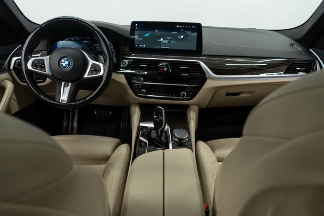 2023 BMW 5 Series 530e xDrive Plug-In Hybrid - 23004688 - 8