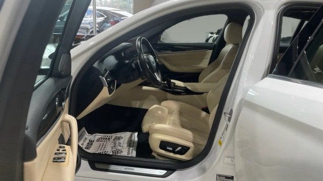 2023 BMW 5 Series 530i - 22987355 - 9