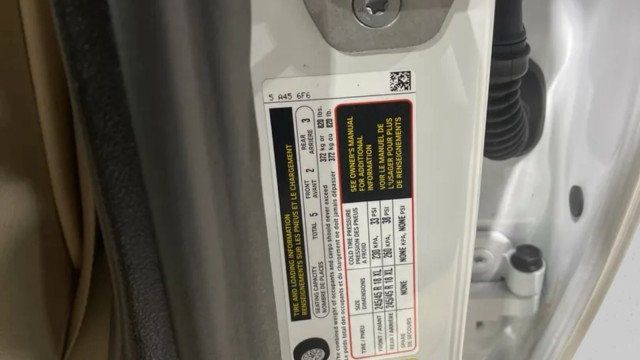 2023 BMW 5 Series 530i - 22987355 - 18