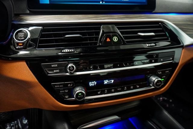 2023 BMW 5 Series 530i - 23046584 - 22