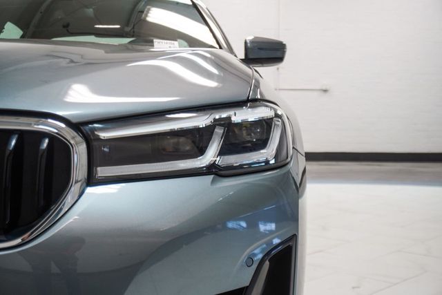 2023 BMW 5 Series 530i - 23046584 - 36