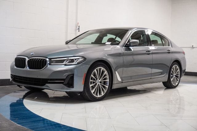 2023 BMW 5 Series 530i - 23046584 - 3