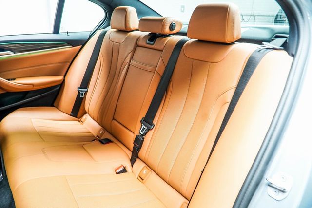 2023 BMW 5 Series 530i - 22966194 - 40