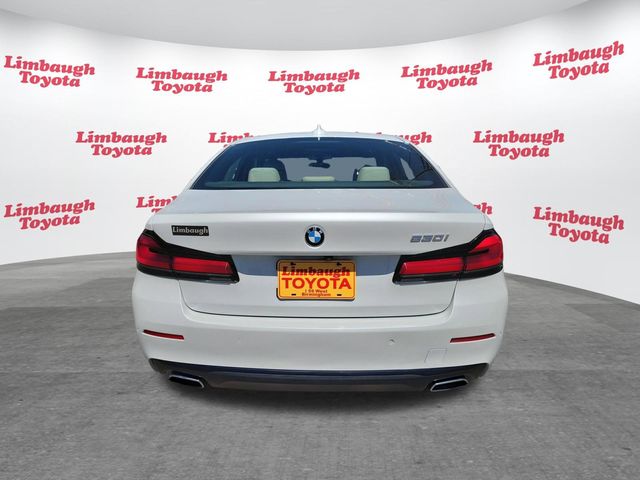 2023 BMW 5 Series 530i - 23000887 - 24