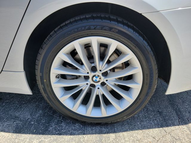 2023 BMW 5 Series 530i - 23000887 - 26