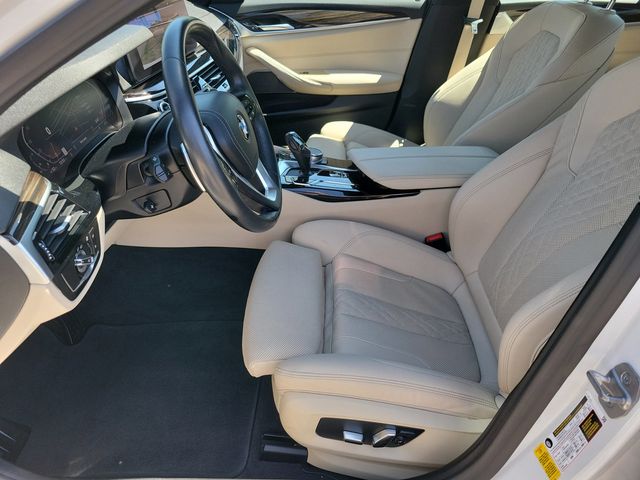 2023 BMW 5 Series 530i - 23000887 - 4