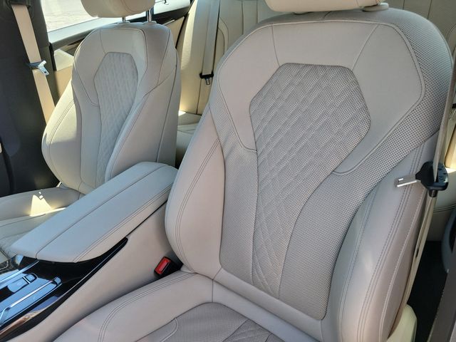 2023 BMW 5 Series 530i - 23000887 - 6