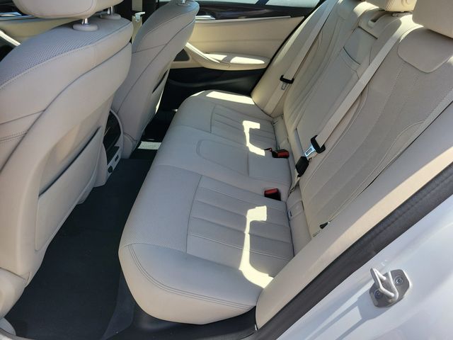 2023 BMW 5 Series 530i - 23000887 - 8