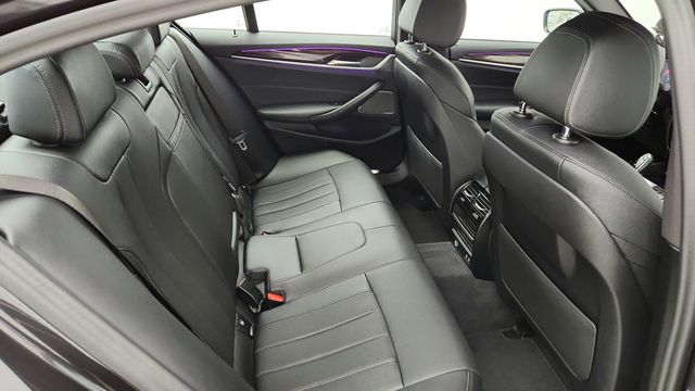 2023 BMW 5 Series 530i Sedan with Premium Package - 22949111 - 24