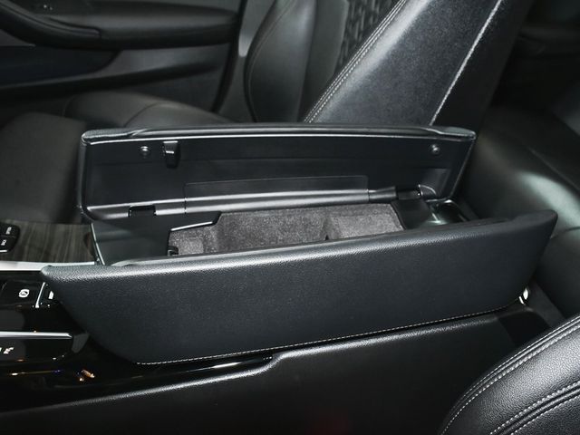 2023 BMW 5 Series 530i xDrive - 22950993 - 57