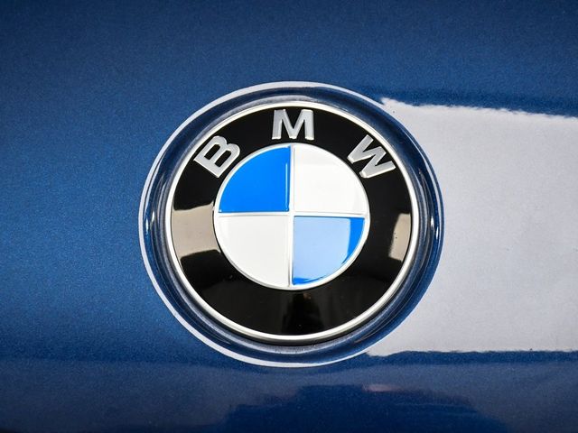 2023 BMW 5 Series 530i xDrive - 22950993 - 93