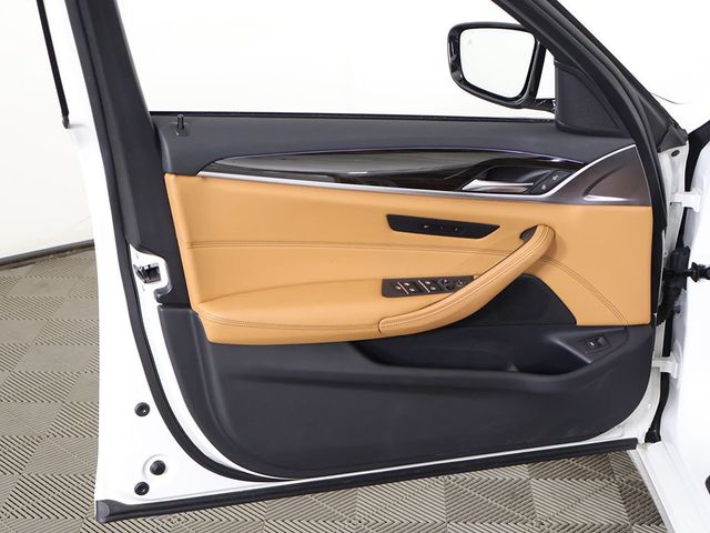 2023 BMW 5 Series 530i xDrive - 23034275 - 23