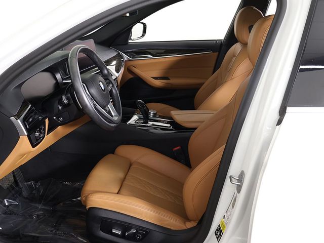 2023 BMW 5 Series 530i xDrive - 23034275 - 31