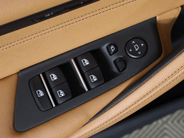 2023 BMW 5 Series 530i xDrive - 23034275 - 39