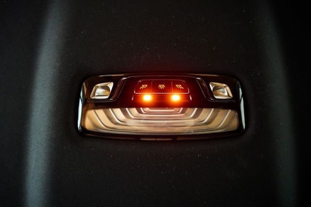 2023 BMW 5 Series 530i xDrive - 23040193 - 9