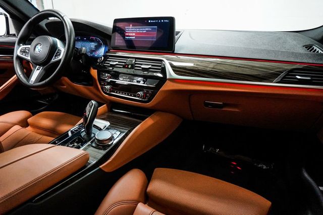 2023 BMW 5 Series 530i xDrive - 23040193 - 10